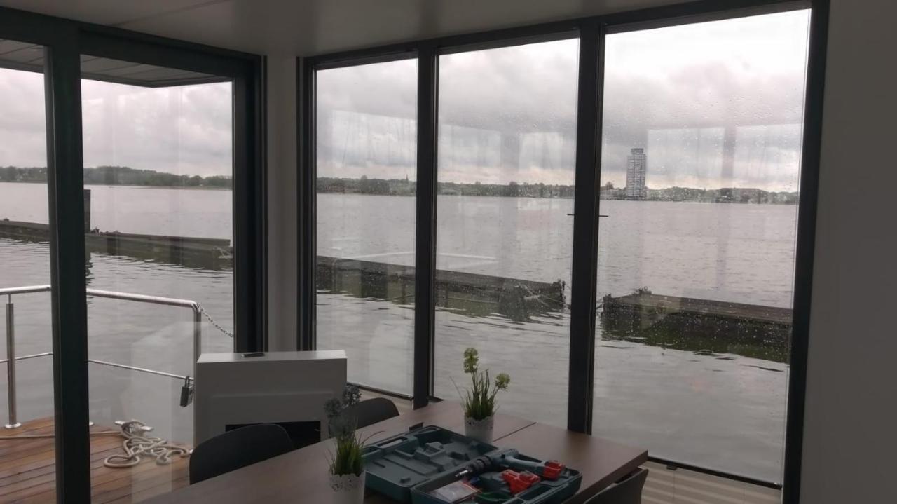 Ostsee Hausboot Schleswig Ostseeblick 1 Zewnętrze zdjęcie